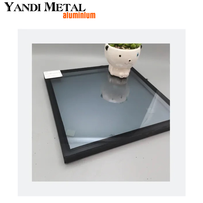 Tempered glass shower room Low degree glass shower door