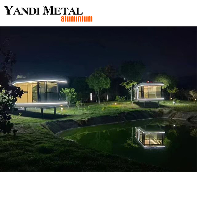 Newly designed Wholesale prefabricated house space capsule Hotel Container Family Pod Outdoor mobile small house luxury space capsule