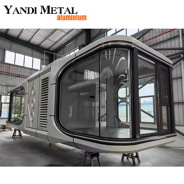 Luxury steel structure mobile prefabricated houses Modern outdoor luxury space Capsule Resort Small family