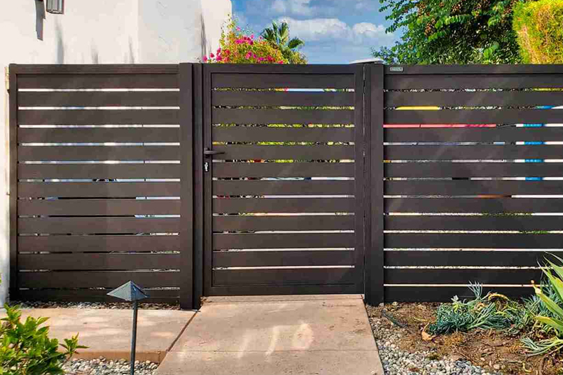 Low-Maintenance Aluminum Privacy Fences for Rental Properties