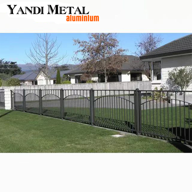 Hot selling aluminum fence Metal privacy fence garden railing corrosion protection fence aluminum fence