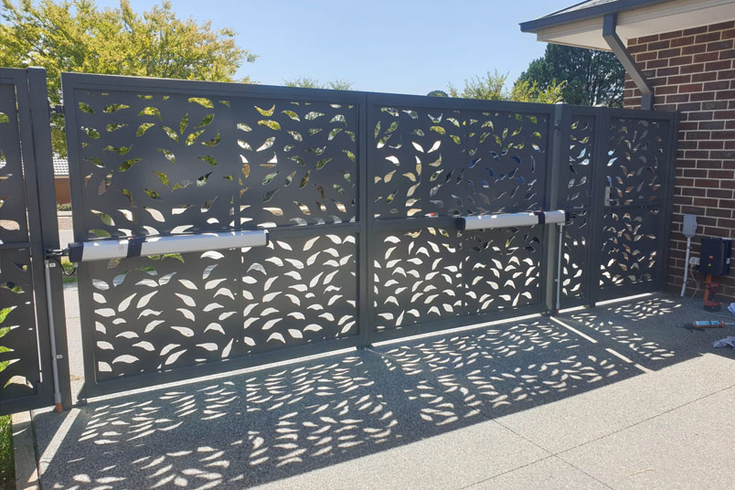 Laser-Cut Decorative Aluminum Fences for Luxury Properties
